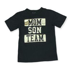 The children place boy’s shirt size 5